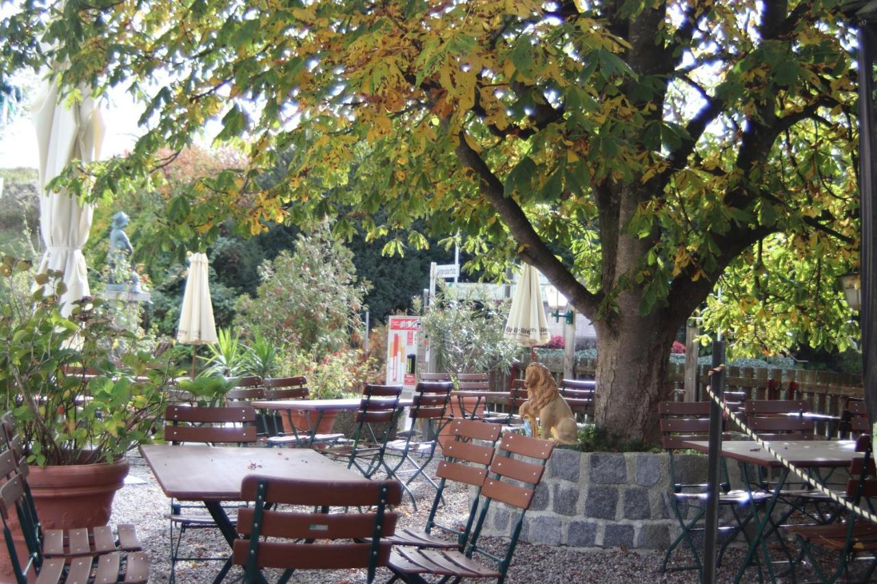 Landhotel Gasthof Huber Merching エクステリア 写真