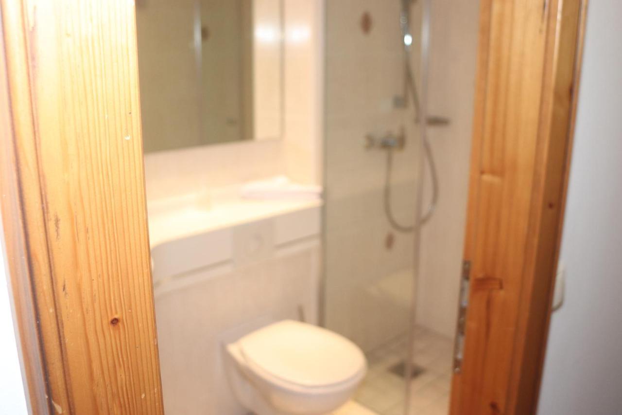 Landhotel Gasthof Huber Merching エクステリア 写真
