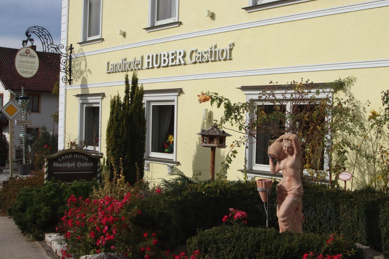 Landhotel Gasthof Huber Merching エクステリア 写真